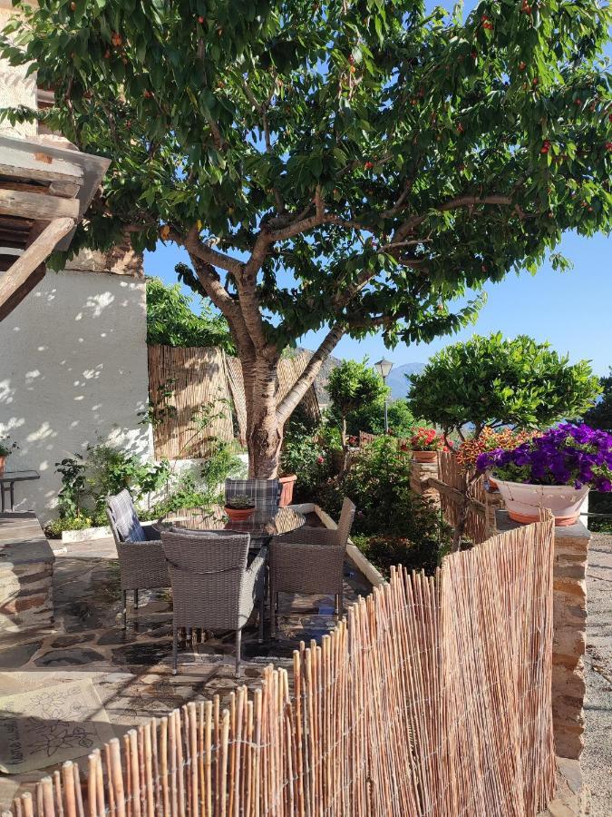 בוביון Casa Alpujarrena Fina Numero 27 מראה חיצוני תמונה